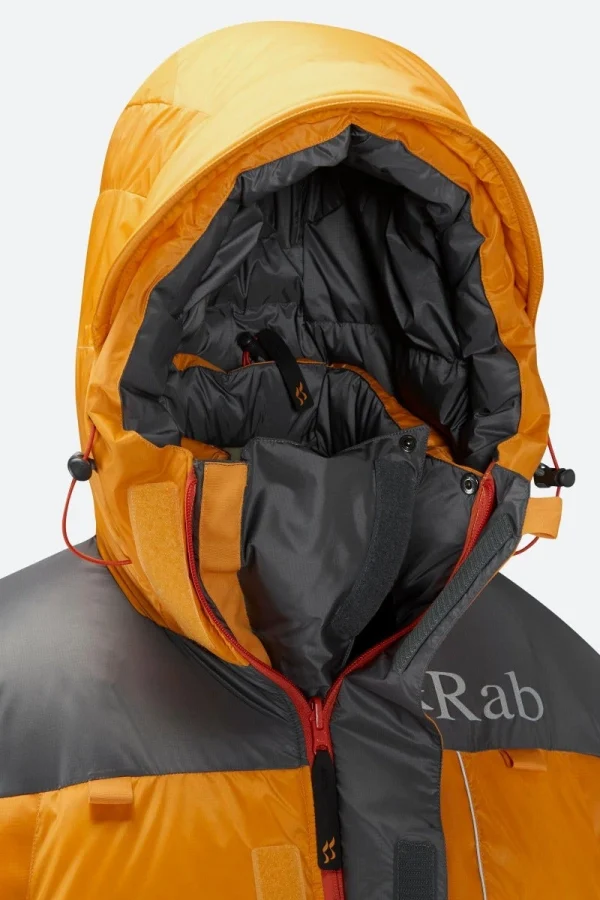 Expedition 8000 Suit – QED-20-GO – gold-shark – 10